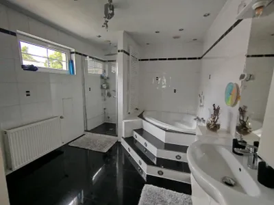3-Zimmer-Haus kaufen in Baden – 84 m², € 240.000 – Bild 10 von 14