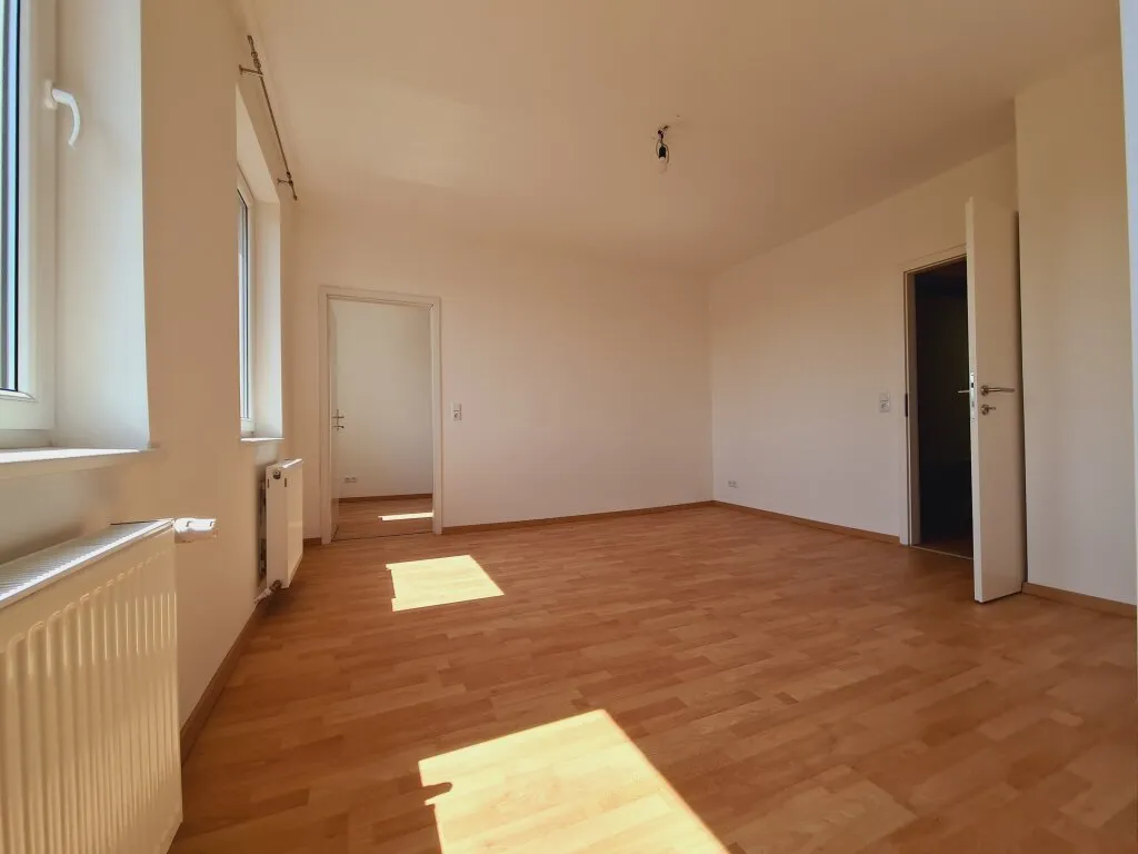 Sonnige 3 Zimmer | Garage | Ernstbrunn - Ansicht 3