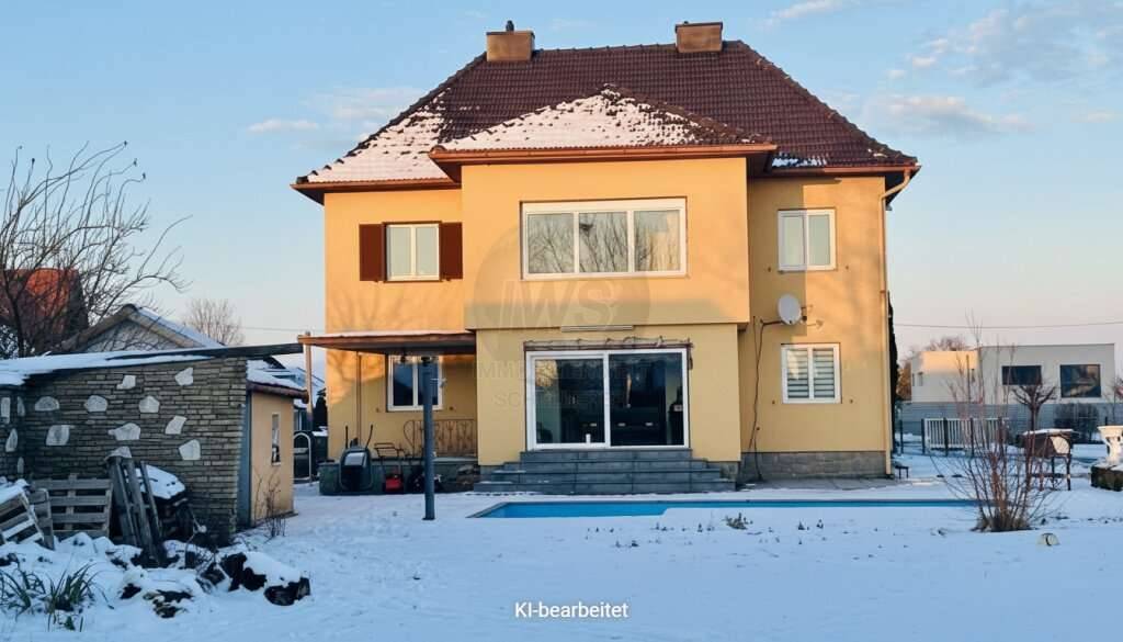 Charmantes Einfamilienhaus mit großem Garten - Ansicht 2