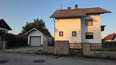10-Zimmer-Haus kaufen in Vöcklabruck – 195 m², € 420.000 – Bild 3 von 39