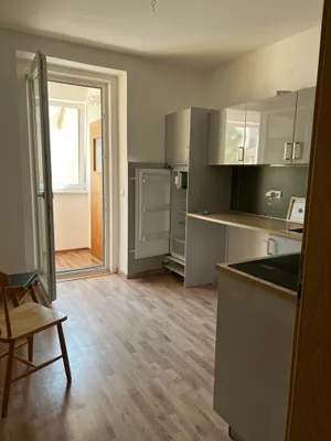 Wohnung mieten in Innsbruck – 50 m², € 950 – Bild 2 von 6