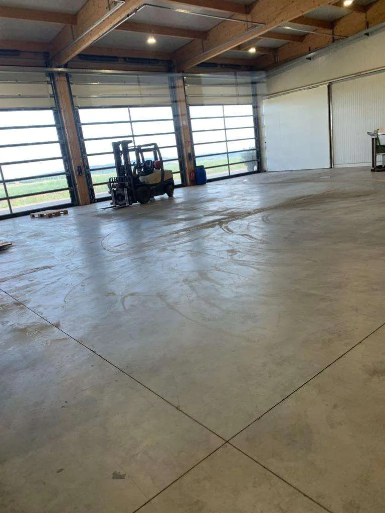 Kühlhalle / Lagerhalle 360 m², 9 m Höhe mit CO2-Kühlung - Ansicht 2