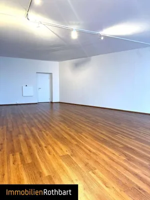 2-Zimmer-Gewerbeimmobilie mieten in Bruck-Mürzzuschlag – 77 m², € 602 – Bild 2 von 8