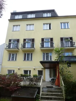 31-Zimmer-Gewerbeimmobilie kaufen in Baden – 1 200 m², € 1.390.000 – Bild 3 von 21