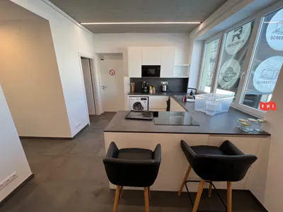 Gewerbeimmobilie mieten in Urfahr-Umgebung – 1 090 m², € 15.000 – Bild 7 von 11