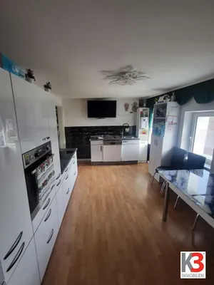 8-Zimmer-Gewerbeimmobilie kaufen in Braunau am Inn – 261 m², € 360.000 – Bild 16 von 23