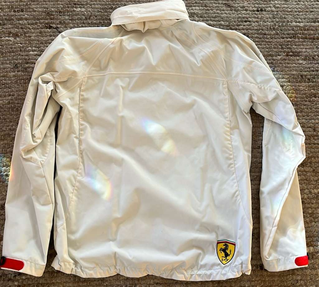 Ferrari shops Windjacke