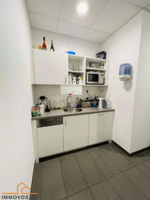Gewerbeimmobilie mieten in Wien – 1 565 m², € 21 – Bild 3 von 7