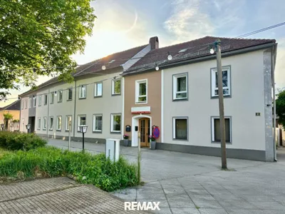 Gewerbeimmobilie mieten in Melk – 1 000 m², € 5.000