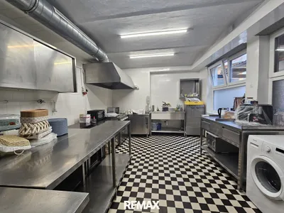 Gewerbeimmobilie mieten in Melk – 1 000 m², € 5.000 – Bild 4 von 40