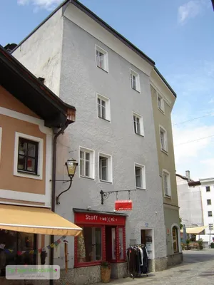 2-Zimmer-Wohnung mieten in Hallein – 48 m², € 720 – Bild 1 von 6