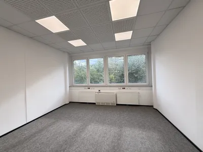 2-Zimmer-Gewerbeimmobilie mieten in Weiz – 44 m², € 578 – Bild 3 von 12