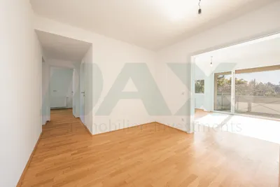 Wohnen mit Parkblick: Großzügige 4-Zimmer-Wohnung mit Süd-Balkon in Döbling – Bild 2