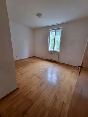 3-Zimmer-Wohnung mieten in Bruck-Mürzzuschlag – 83 m², € 673 – Bild 3 von 10