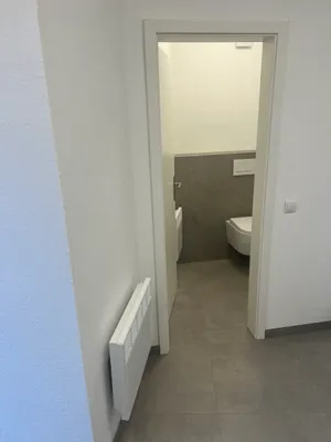 1-Zimmer-Gewerbeimmobilie mieten in Salzburg Stadt – 10 m², € 460 – Bild 7 von 9