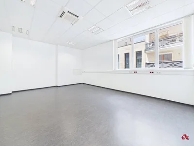 Gewerbeimmobilie mieten in Kufstein – 34 m², € 600 – Bild 2 von 12