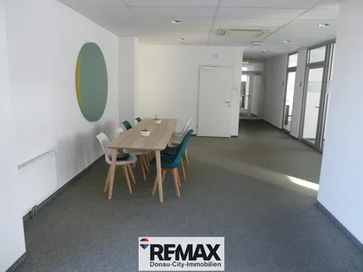 4-Zimmer-Gewerbeimmobilie mieten in Korneuburg – 536 m², € 7.260 – Bild 8 von 14