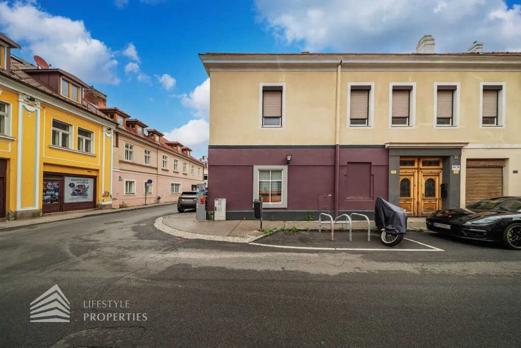 Sanierungsbedürftiges Zinshaus im Stadtkern - Ansicht 2