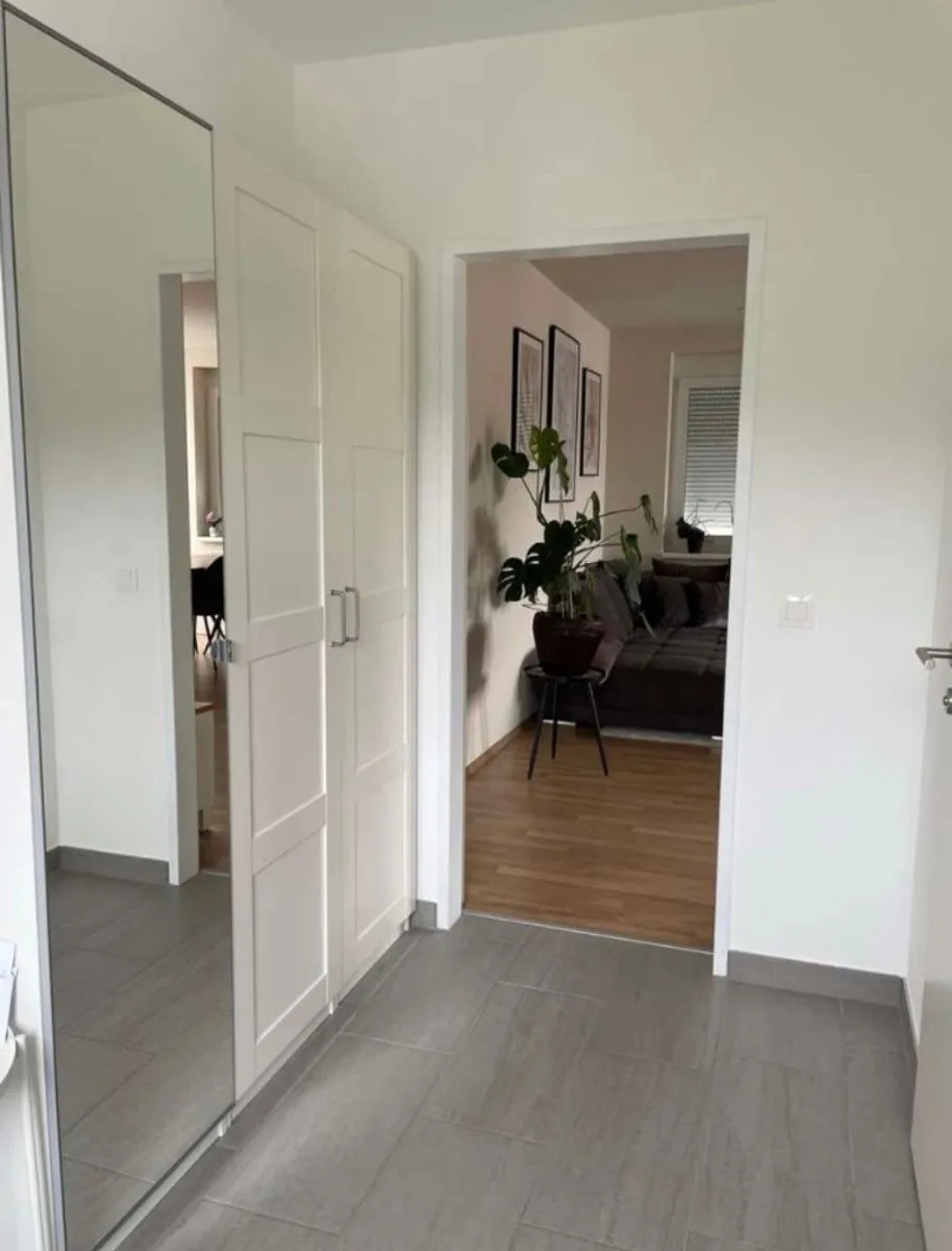 Nachmieter für wunderschöne Dachterrassen Wohnung gesucht - Widok 2