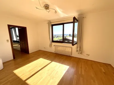8-Zimmer-Haus kaufen in Braunau am Inn – 230 m², € 649.500 – Bild 7 von 13