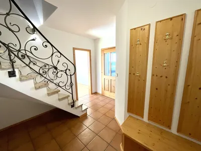 8-Zimmer-Haus kaufen in Braunau am Inn – 230 m², € 649.500 – Bild 4 von 13