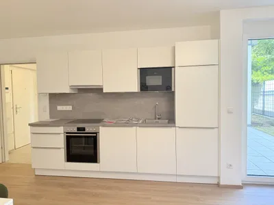 Neuwertige 2-Zi-Wohnung mit Terrasse und Garten in 1210 Wien zur Miete! Anmietung MÖBLIERT oder UNMÖBLIERT möglich! – Bild 2