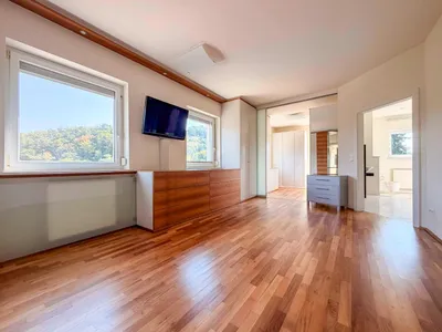 9-Zimmer-Gewerbeimmobilie kaufen in Linz Land – 374 m², € 1.350.000 – Bild 11 von 21
