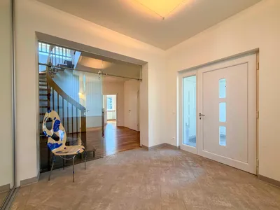 9-Zimmer-Gewerbeimmobilie kaufen in Linz Land – 374 m², € 1.350.000 – Bild 5 von 21