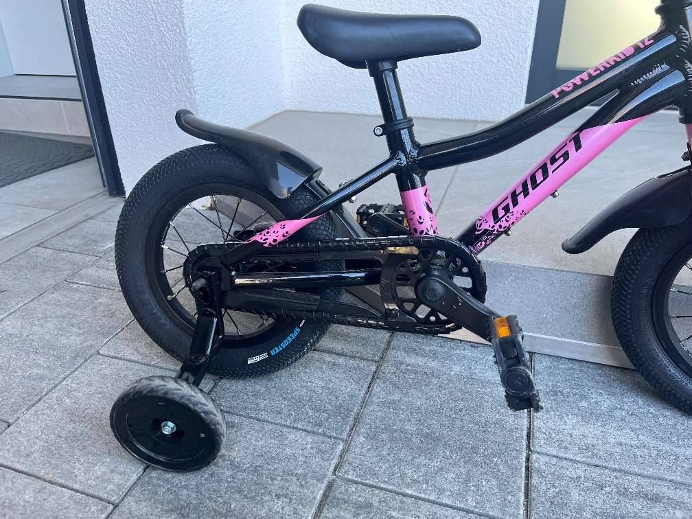 Ghost Kinderfahrrad 12 Zoll mit Sttzrder,  85,- (5071 Wals) - willhaben