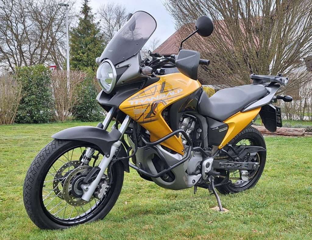 Honda Transalp XL 700 Tourer