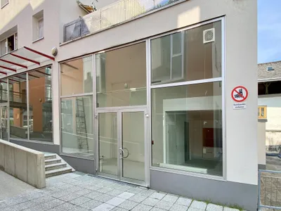 2-Zimmer-Gewerbeimmobilie mieten in Steyr – 50 m², € 600 – Bild 2 von 16