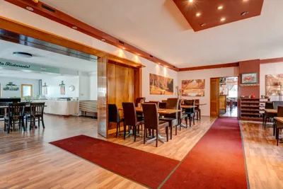 Gewerbeimmobilie kaufen in Krems Land – 1 034 m², € 449.000 – Bild 12 von 56