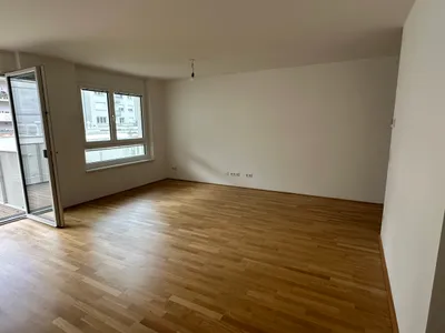 Helle Neubauwohnung mit großem Balkon und Garage, direkt bei der U3 – Bild 2