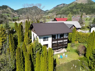 9-Zimmer-Haus kaufen in Lilienfeld – 800 m², € 549.000 – Bild 2 von 21