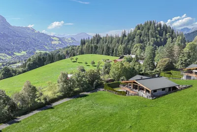 5-Zimmer-Immobilie mieten in Kitzbühel – 250 m² – Bild 3 von 14