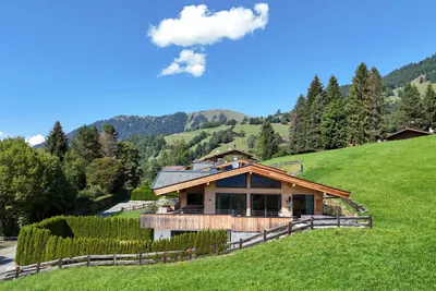5-Zimmer-Immobilie mieten in Kitzbühel – 250 m² – Bild 2 von 14