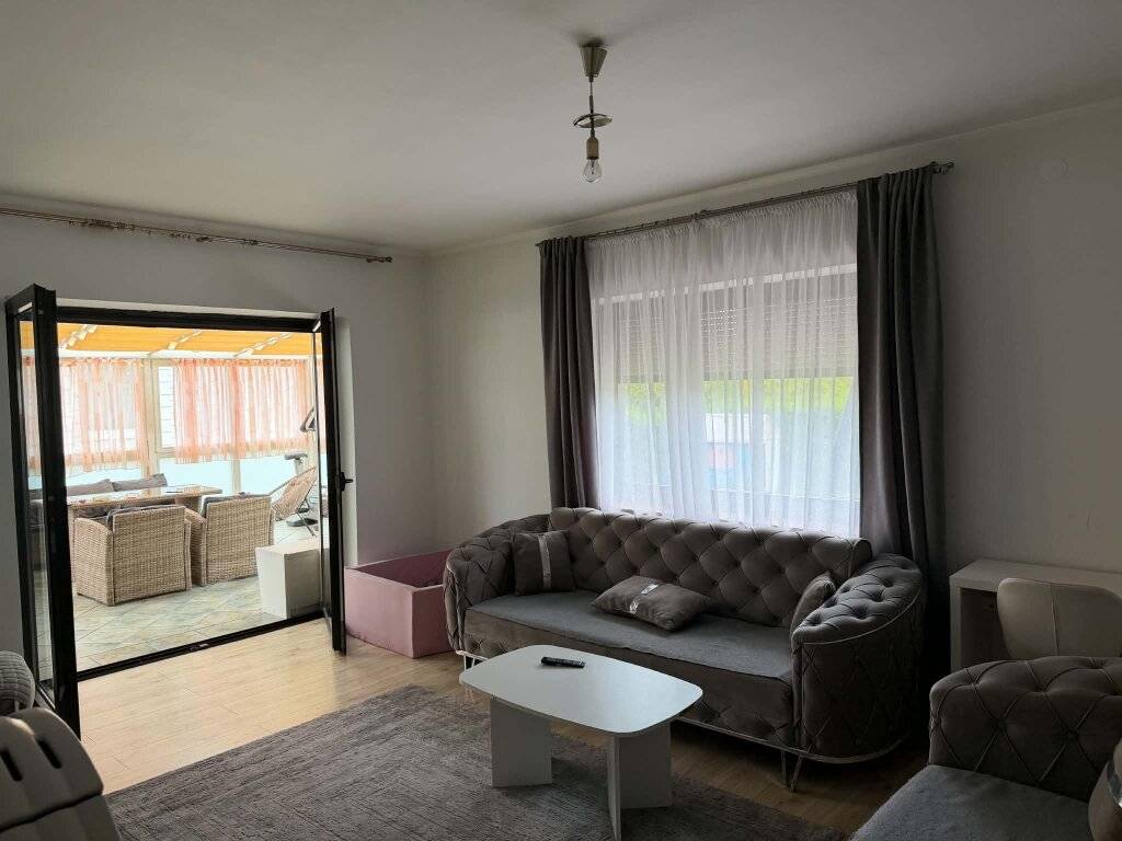 Schönes Haus mit 7 Zimmer in Pfarrkirchen - Ansicht 2