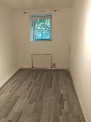 2-Zimmer-Immobilie mieten in Baden – 60 m², € 540 – Bild 2 von 11