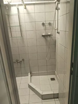 2-Zimmer-Immobilie mieten in Baden – 60 m², € 540 – Bild 3 von 11