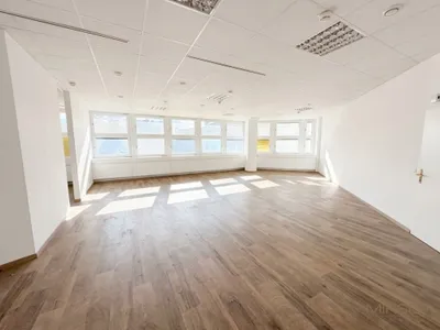 Gewerbeimmobilie mieten in Wiener Neustadt – 84 m², € 1.191 – Bild 6 von 7