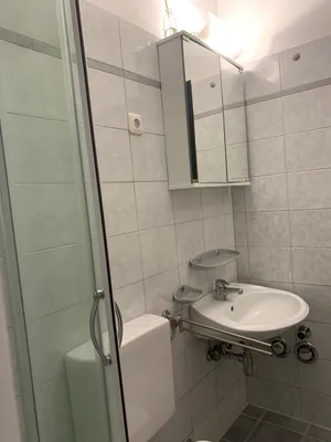 1-Zimmer-Wohnung mieten in Steyr – 25 m², € 430 – Bild 7 von 7