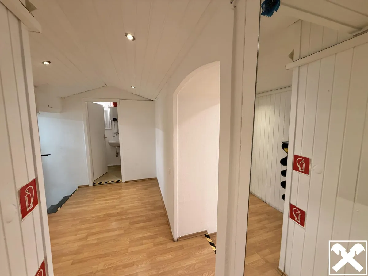 Top-Geschäftslokal im Herzen der Haller Altstadt - Ansicht 3