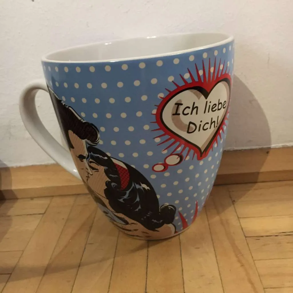 XXL Tassen 7 verschiedene Motive 750 ml, € 8,- (1210 Wien)