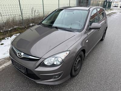 Hyundai i30 1,6 CRDi Comfort DPF
