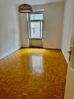 WG taugliche Zweizimmerwohnung nähe Mariahilferstrasse