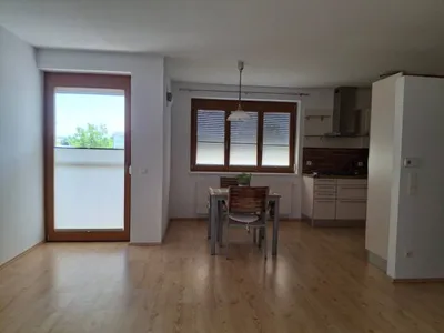 3-Zimmer-Wohnung mieten in Neusiedl am See – 81 m², € 1.050 – Bild 2 von 13