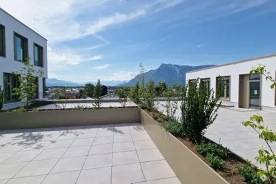 Gewerbeimmobilie mieten in Salzburg Stadt – 704 m², € 15.664 – Bild 4 von 8