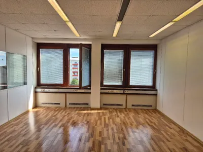 Gewerbeimmobilie mieten in Wien – 27 m², € 336