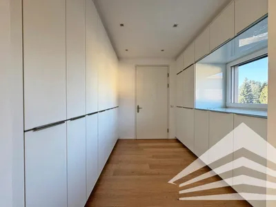 5-Zimmer-Wohnung mieten in Linz Land – 211,5 m², € 2.575 – Bild 18 von 19