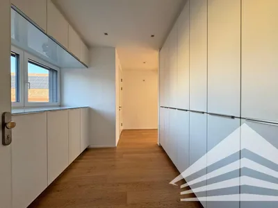 5-Zimmer-Wohnung mieten in Linz Land – 211,5 m², € 2.575 – Bild 17 von 19